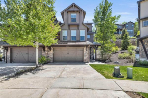 Charming 3BR-Near Skiing & Hiking
